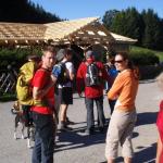 Abmarsch von Raneck
vorne: Hannes, Marina, Sissi
hinten: Lara, Martin, Elisabeth, Dex, Dr. Z, Andrea