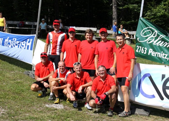 Radteam Prefa Raika
Hinten: Fahrafellener Jürgen, Schramml Martin, Schafrath Albert, Wöckl Walter, Hochreiter Rainer, 
Vorne: 