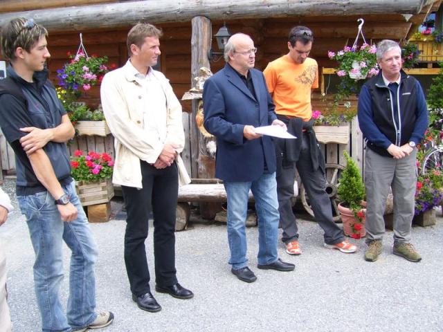 100_4885.jpg