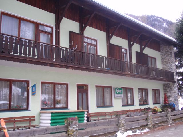 P1050557.jpg